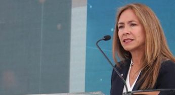 Ministra de Energía anuncia medidas para reducir la cuenta de electricidad ante recambio de medidores inteligentes