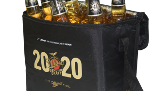 Miller te regala una década de cerveza gratis para celebrar este verano 2020