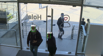 Lanzan solución de Inteligencia Artificial que detecta distancia entre personas, aglomeraciones y temperatura corporal