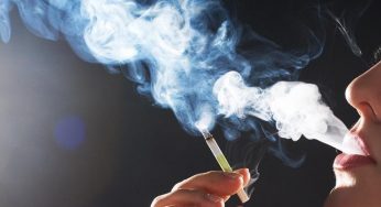 Humo del cigarrillo podría ser vehículo de transmisión del Covid-19