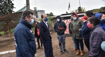Minvu y MDS inician operativo nacional para inscripción de familias de campamentos en Registro Social de Hogares