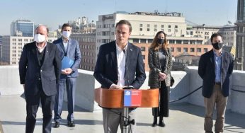 Gobierno y CChC firman acuerdos para aplicación de protocolos sanitarios para protección de trabajadores de la construcción