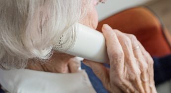 ¿Tiene familiares con problemas de audición? Estos consejos le ayudarán a establecer una mejor comunicación