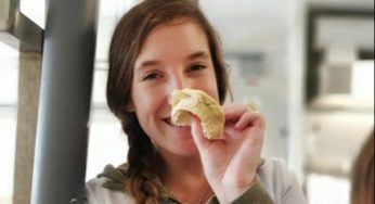 Bárbara Montané, alumna de Santo Tomás: “Falta que el Gobierno se haga cargo de las necesidades de la comunidad sorda”