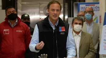 Ministro Felipe Ward actualiza la cifra de certificación de ascensores y entrega recomendaciones a los usuarios