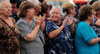 Asesores previsionales: “Los retiros del 10% tendrán como consecuencia que las mujeres chilenas tengan una vejez más precaria”