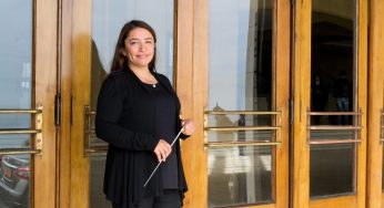 María Carolina López será la primera mujer en dirigir la Orquesta Sinfónica Juvenil Regional de Valparaíso