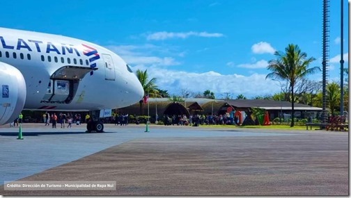 Llegada Turistas Rapa Nui