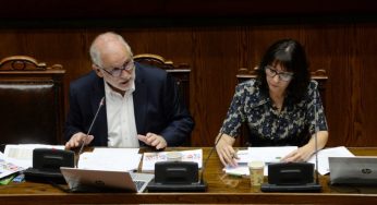 Ministro Montes da cuenta de avances del Plan de Emergencia Habitacional: más de 136 mil viviendas están en ejecución