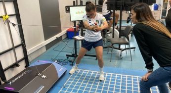 Viña del Mar: Kinesiología UNAB y equipo de fútbol femenino de Everton fortalecen alianza