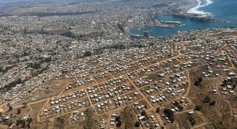 Ordenan desalojo de gran toma en San Antonio: predios usurpados deben ser desalojados en cuatro meses