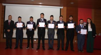 UNAB Viña del Mar realizó ceremonia de Graduación del Diploma en Habilidades Laborales