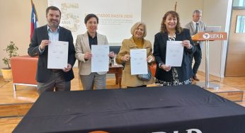 UDLA firma convenios con Unapyme y AgepV para impulsar programa de asesorías jurídicas que permita fortalecer el desarrollo de las pequeñas y medianas empresas