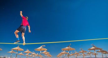 Investigaciones revelan los beneficios cognitivos y físicos de practicar slackline