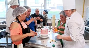 Microemprendedores de Valparaíso se certificaron en Repostería