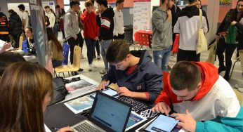 Orientación vocacional: estudiantes no titulados llega al 40% al octavo año y crece la deserción