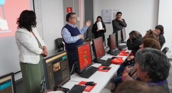 Emprendedores de Villa Alemana reciben capacitación digital con la ayuda de la UNAB