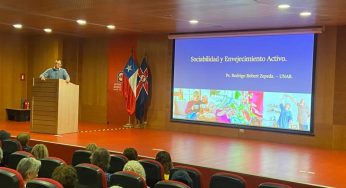 Estudiantes de Psicopedagogía UNAB presentan innovador trabajo para adultos mayores