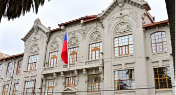 PUCV realiza campaña para contribuir al ahorro energético