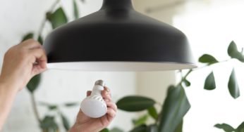 Cinco consejos prácticos para bajar la cuenta de la luz en el hogar