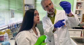 Estudiante investiga cepa bacteriana que permite eliminar la contaminación producida por los hidrocarburos del petróleo