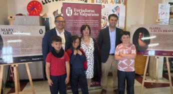 Con homenaje Myriam Waisberg presentan exposición “Forjadoras de Valparaíso” en Escuela América de Playa Ancha