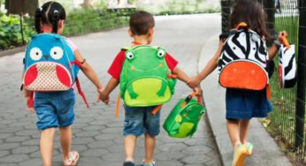 Inicio de la temporada escolar: Los riesgos de usar mochilas con ruedas y calzados “crecedores”