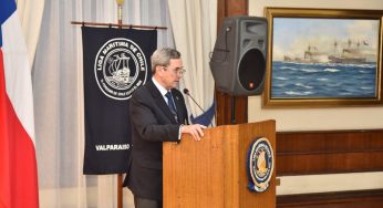 Comandante en Jefe de la Armada se une a la Liga Marítima de Chile en el inicio de su agenda 2025