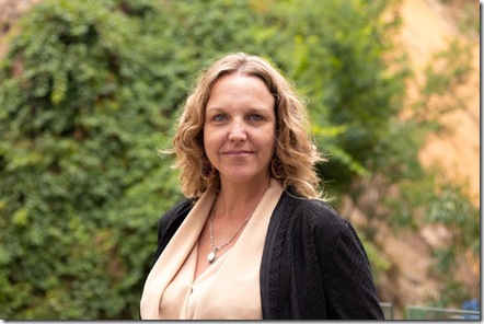 Claudia Szita 600- UNAB