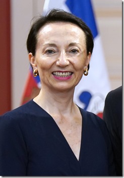 Gloria_Ana_Chevesich_(cropped)