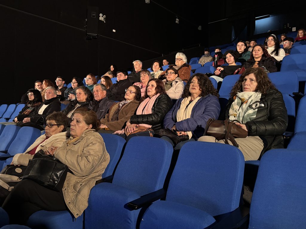 Ramón Gálvez actor protagonista de la película Matapanki en una presentación cinematográfica