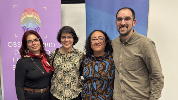 Escritora Alia Trabucco Zerán durante el conversatorio sobre literatura y género en la Universidad Técnica Federico Santa María