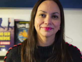 Presentación del cuentacuentos musicalizado sobre Los Bunkers en el Edificio Cousiño