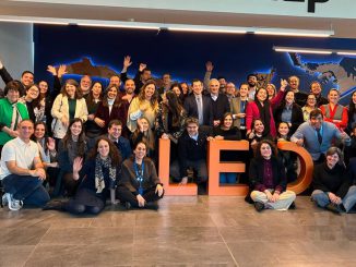 Tres destacados directores educativos de Valparaíso galardonados en la ceremonia nacional Premio LED 2026