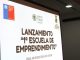 Mujeres de Villa Alemana participando en la Escuela de Emprendimiento de Santo Tomás Viña del Mar