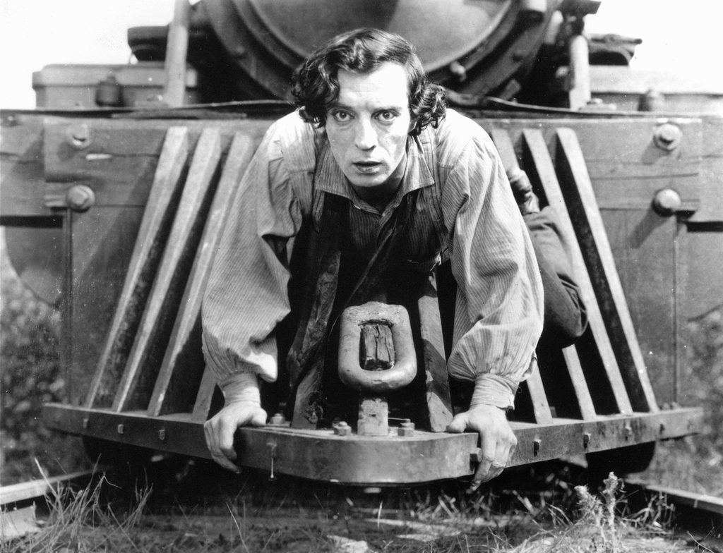 Proyección cinematográfica en formato de 16mm durante el Festival Internacional de Cine Recobrado de Valparaíso.
