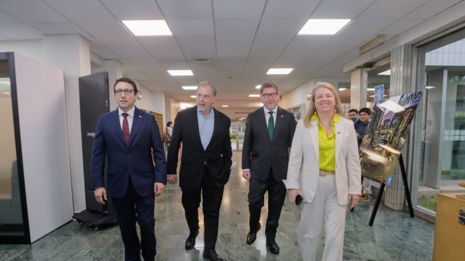 Lanzamiento de la iniciativa Chile Potencia Turística por parte del Gobierno y Congreso Futuro