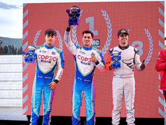 Tomas Mercado celebrando su titulo de campeon nacional de karting Rotax Chile 2026