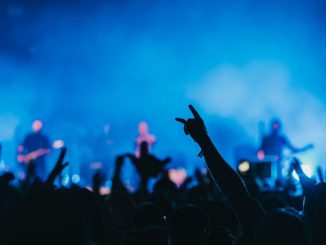 Entradas para el concierto de Iron Maiden en el Estadio Nacional durante el Cyber