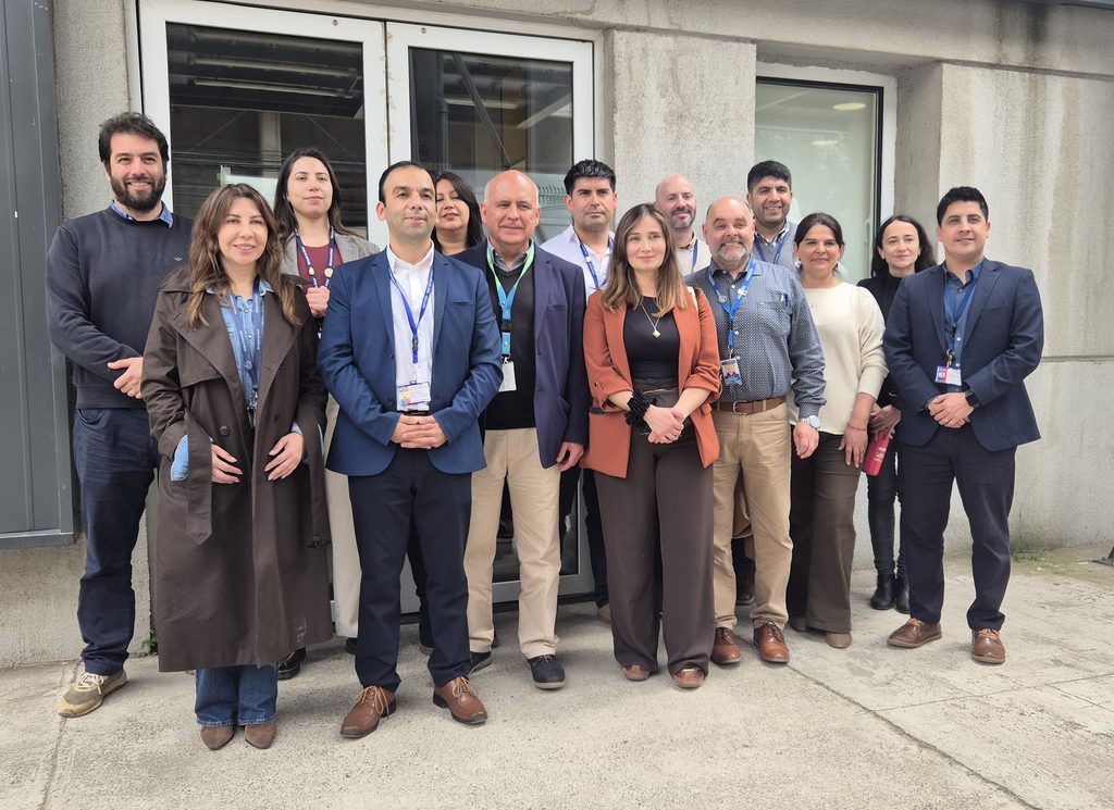 Autoridades del Ministerio de Salud visitan el Centro de Imagenología de Quillota para evaluar su gestión en la atención primaria.