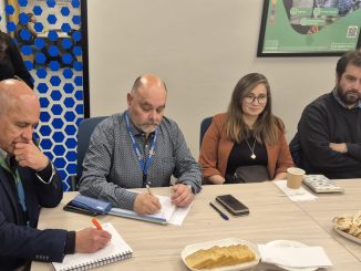 Autoridades del Ministerio de Salud visitan el Centro de Imagenología de Quillota para evaluar su gestión en la atención primaria.